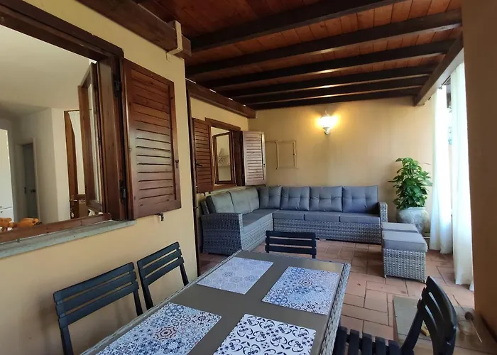 Villino Sunshine S8989 * Санта-Маргерита-ди-Пула