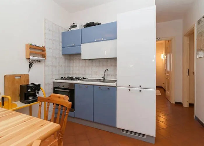 Villino Sunshine S8989 Дом отдыха Санта-Маргерита-ди-Пула